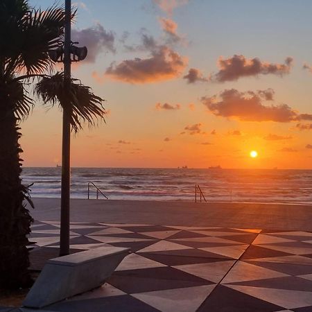 Studio By The Sea Ashdod Exterior photo